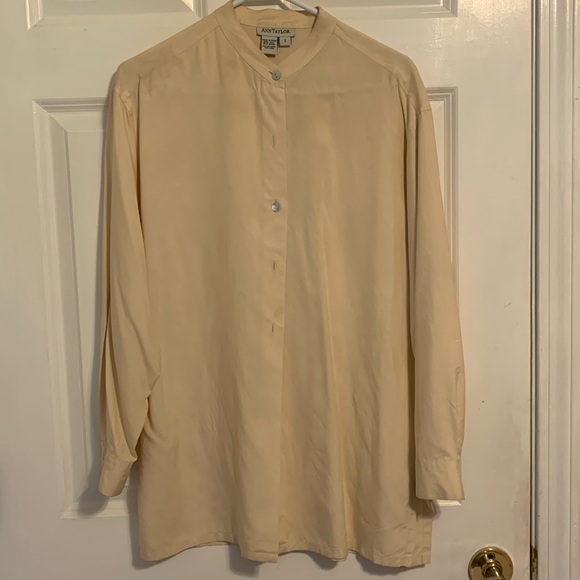 Silk button down/tunic, size small cream, mother of pearl buttons - Picture 1 of 3